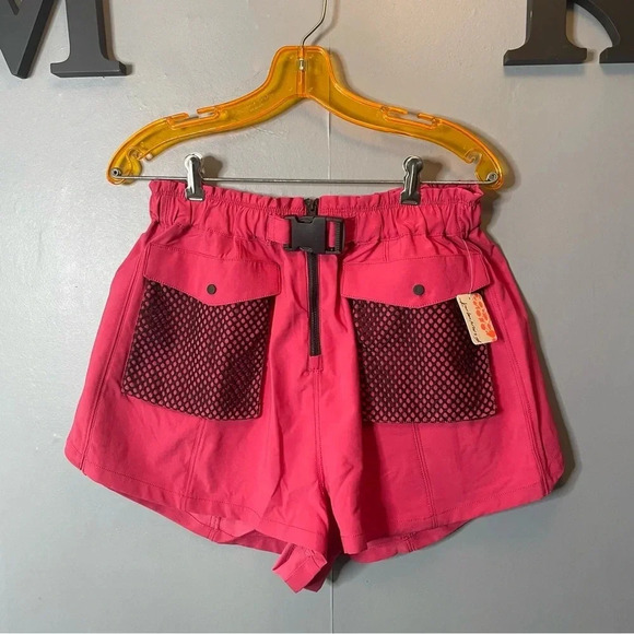 FP Movement by Free People Pants - Free People Movement Love Struck Mesh Pocket Buckle Shorts pink size medium
